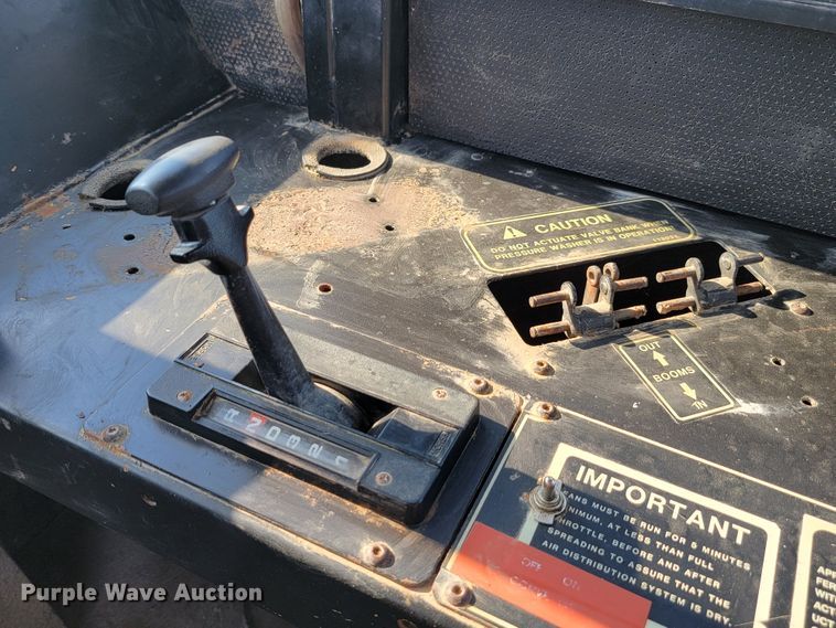 image for item JC9626 1996 Ag-Chem TerraGator 1844  applicator cab and chassis