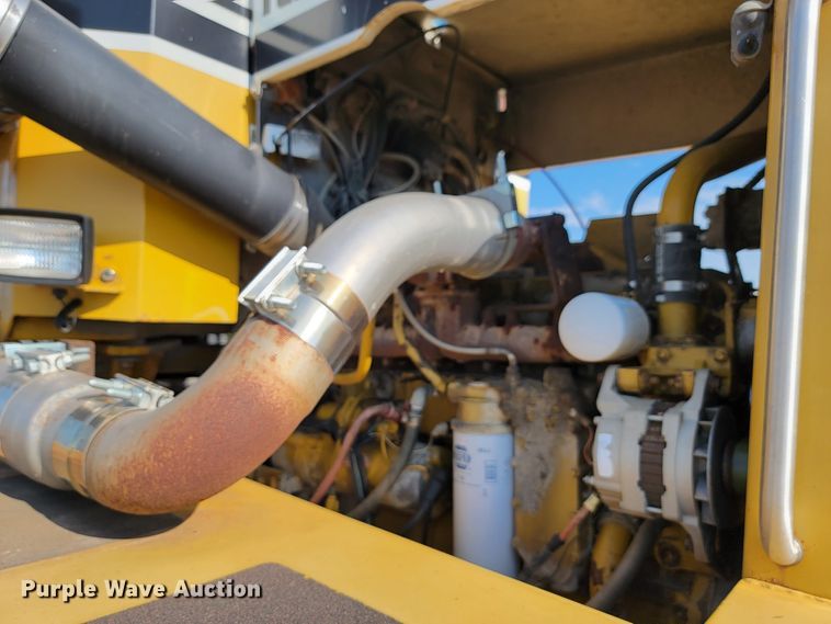 image for item JC9626 1996 Ag-Chem TerraGator 1844  applicator cab and chassis