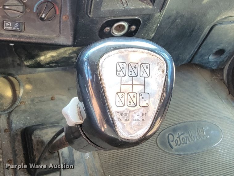 image for item JC9628 1999 Peterbilt 377  truck cab and chassis