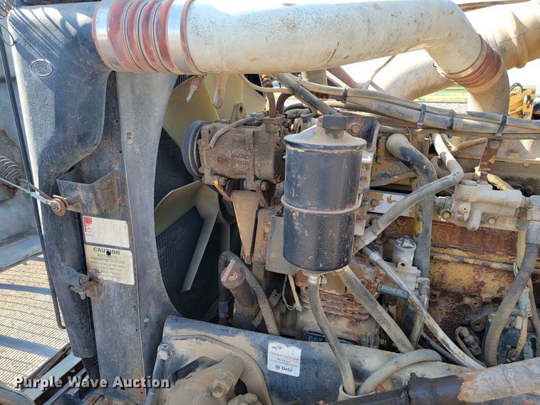 image for item JC9628 1999 Peterbilt 377  truck cab and chassis