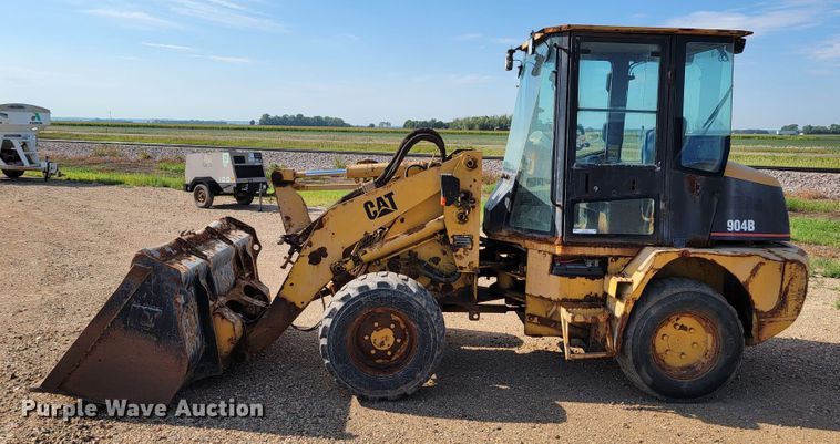 image for item JC9629 2006 Caterpillar 904B  wheel loader