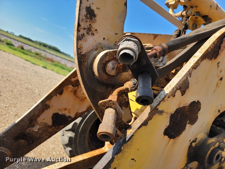 image for item JC9629 2006 Caterpillar 904B  wheel loader