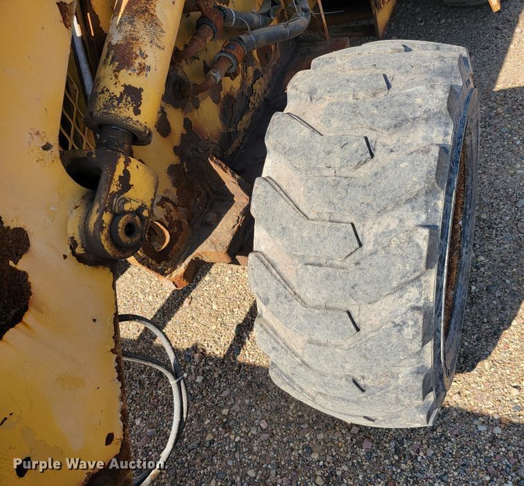 image for item JC9629 2006 Caterpillar 904B  wheel loader