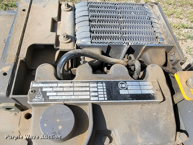 image for item JC9630 CompAir LeRoi Q100DZE  air compressor