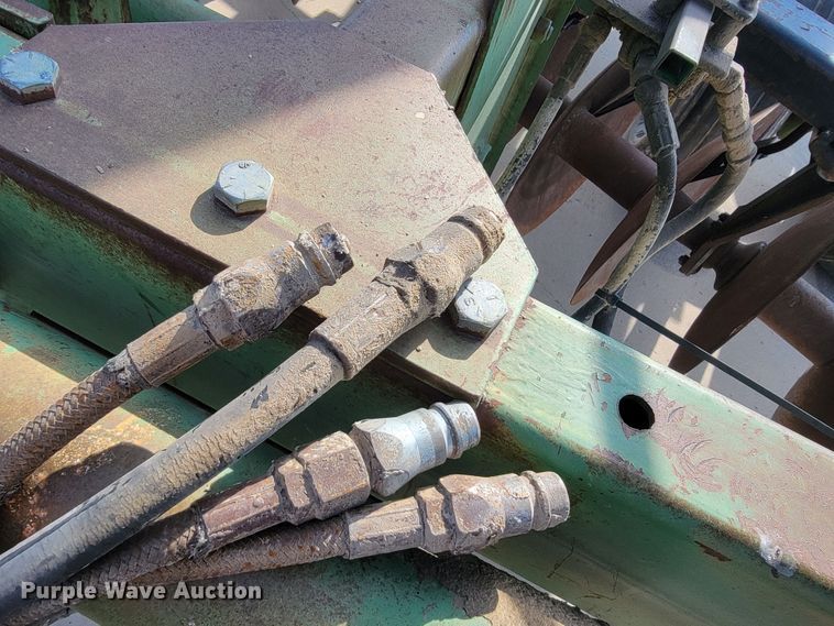 image for item JC9631 John Deere  double off-set disk