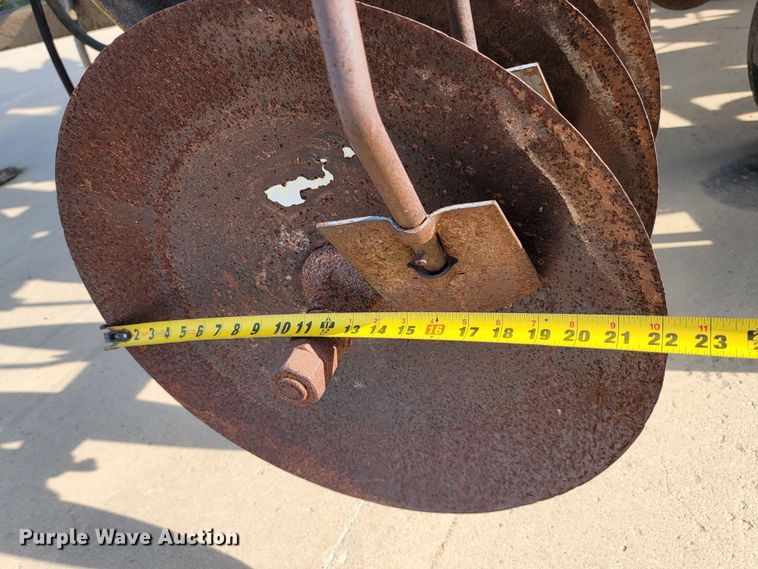 image for item JC9631 John Deere  double off-set disk