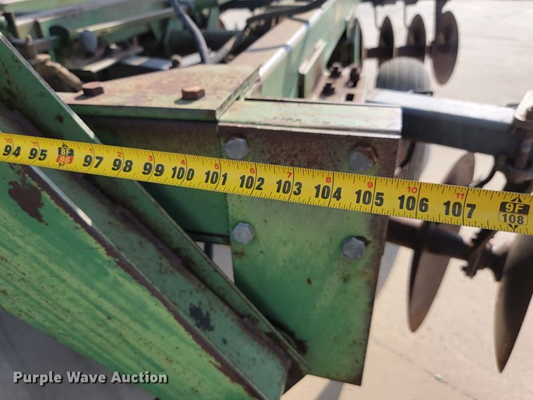 image for item JC9631 John Deere  double off-set disk