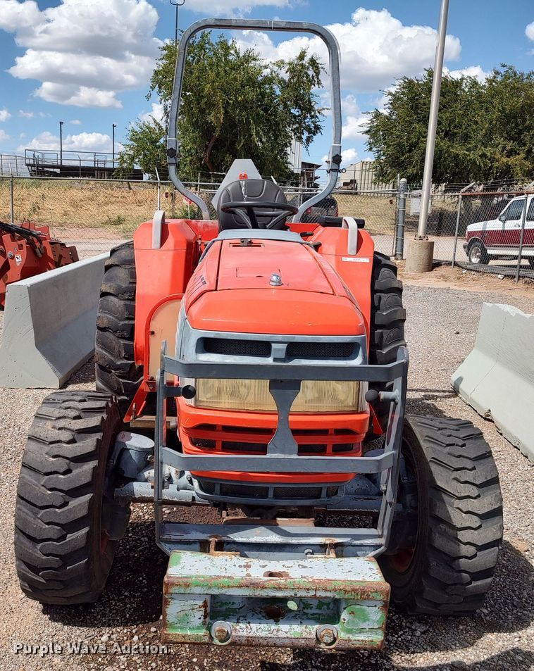 image for item JR9400 Kioti DK40  MFWD tractor