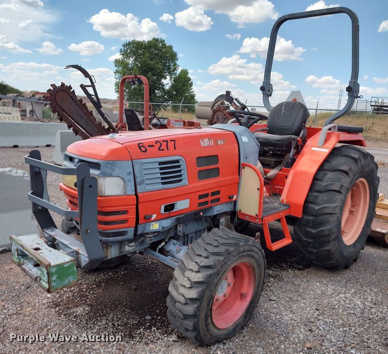 image for item JR9400 Kioti DK40  MFWD tractor