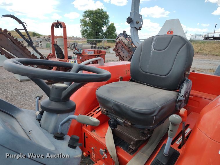 image for item JR9400 Kioti DK40  MFWD tractor