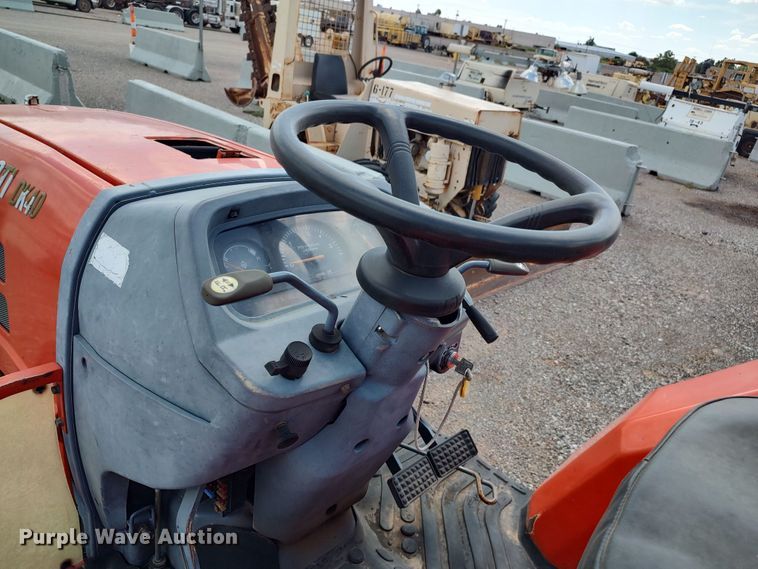 image for item JR9400 Kioti DK40  MFWD tractor