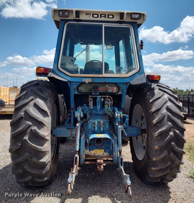 image for item JX9256 1991 Ford 8730  tractor