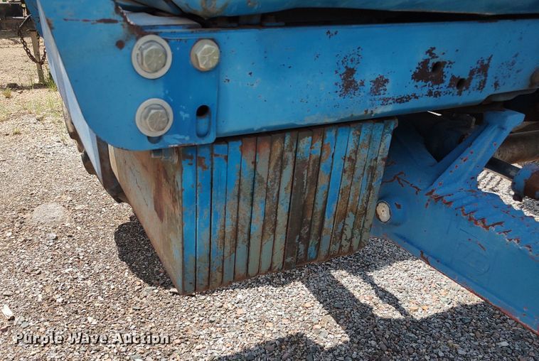 image for item JX9256 1991 Ford 8730  tractor