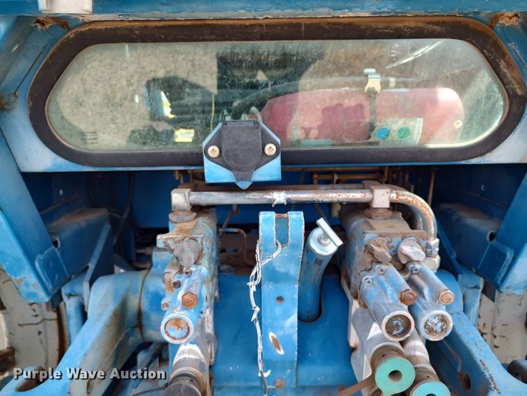 image for item JX9256 1991 Ford 8730  tractor