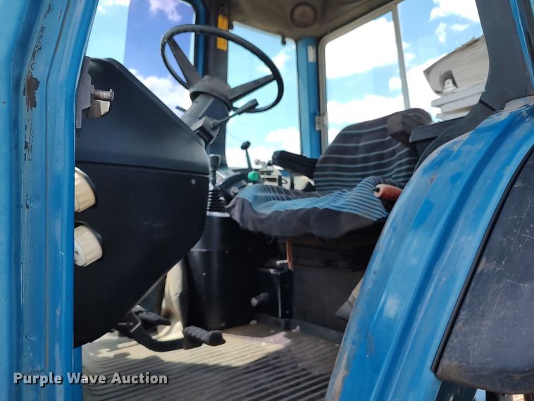 image for item JX9256 1991 Ford 8730  tractor