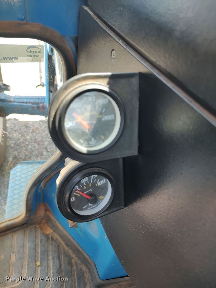 image for item JX9256 1991 Ford 8730  tractor