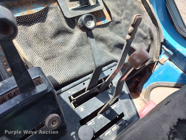 image for item JX9256 1991 Ford 8730  tractor