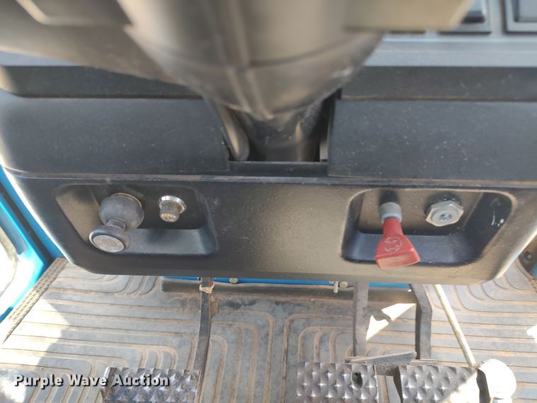 image for item JX9256 1991 Ford 8730  tractor