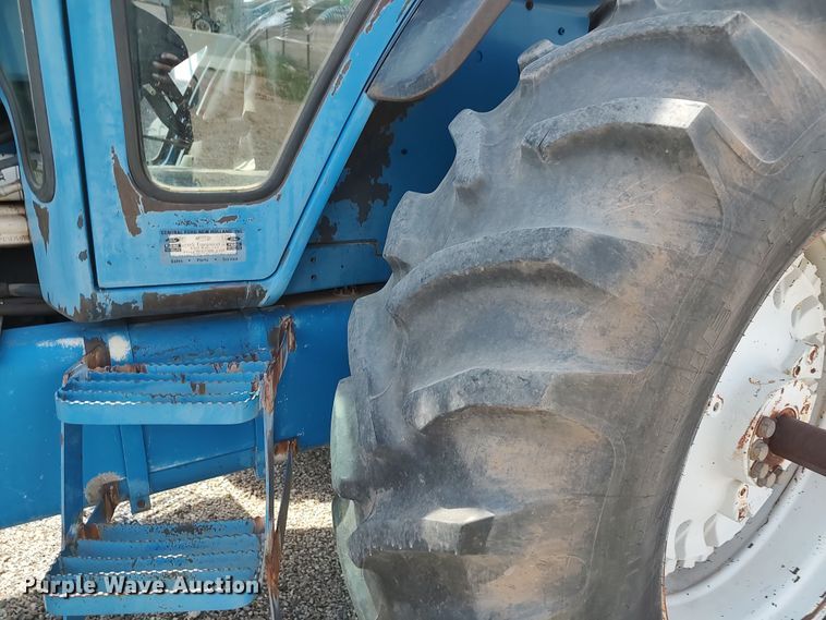 image for item JX9256 1991 Ford 8730  tractor