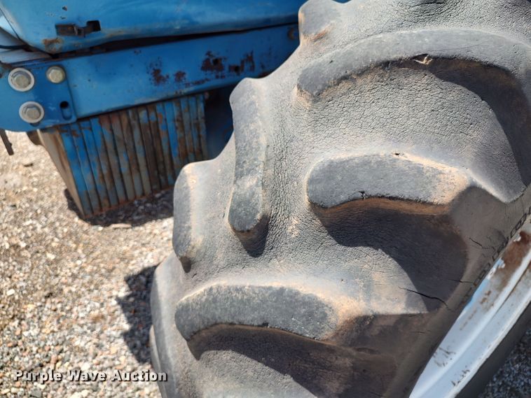 image for item JX9256 1991 Ford 8730  tractor