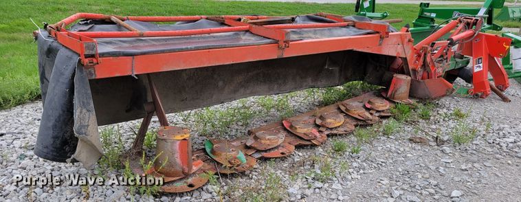 image for item JZ9185 Kuhn GMD800-GII HD  disc mower