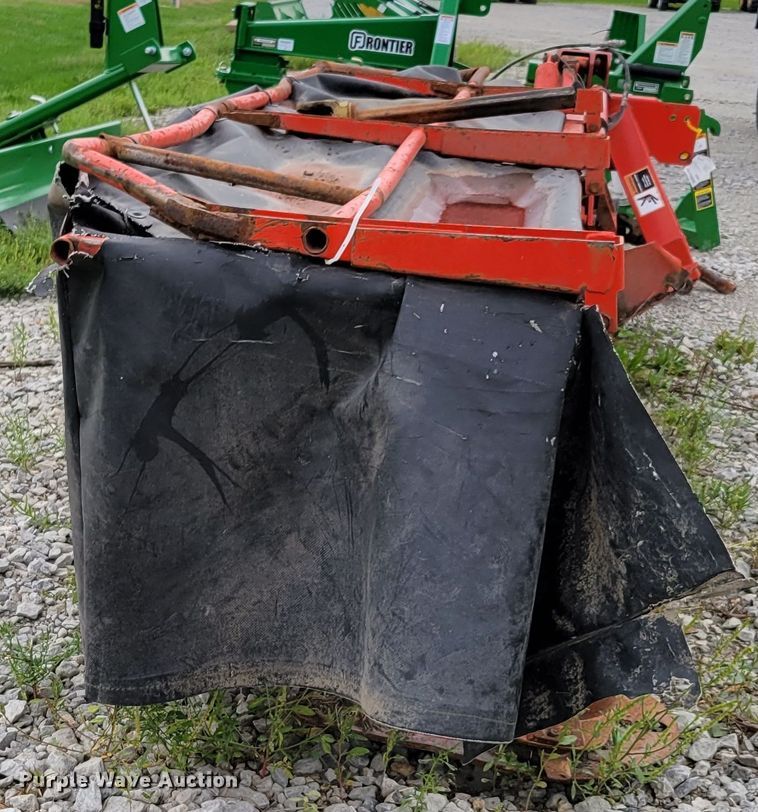 image for item JZ9185 Kuhn GMD800-GII HD  disc mower