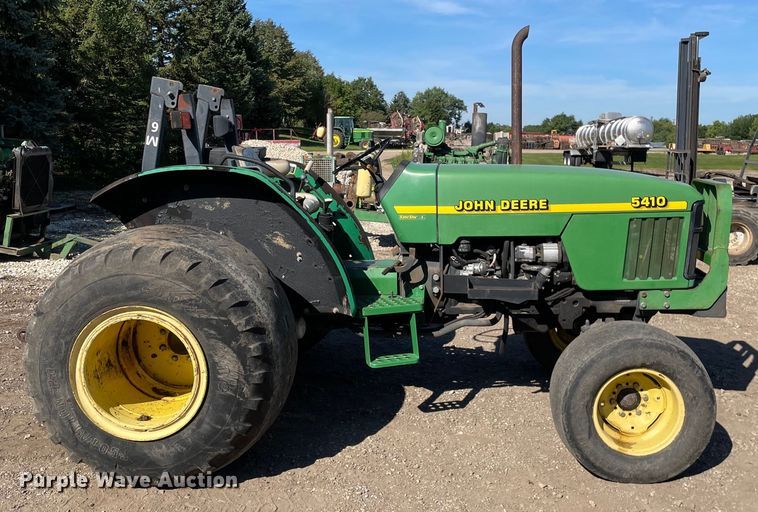 image for item KF9538 1998 John Deere 5410  tractor