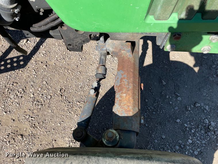 image for item KF9538 1998 John Deere 5410  tractor