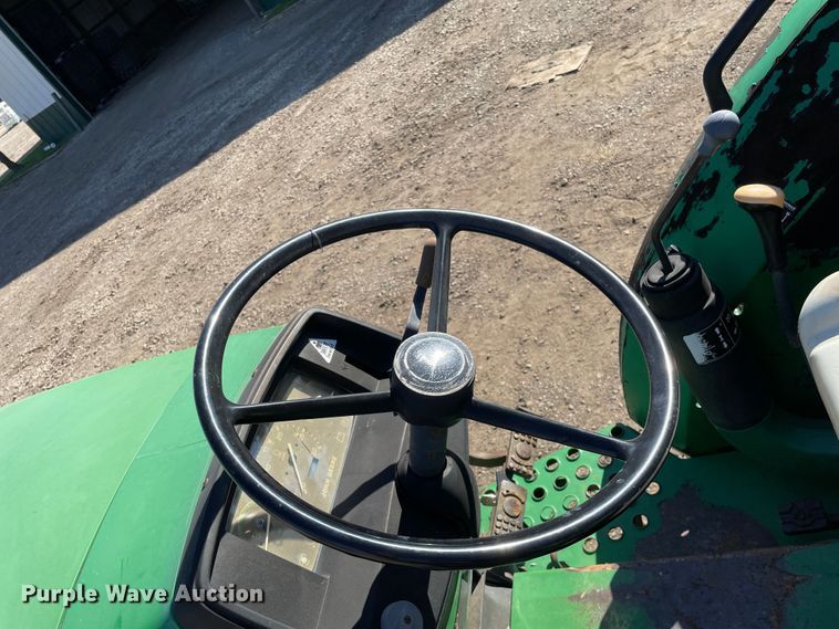 image for item KF9538 1998 John Deere 5410  tractor