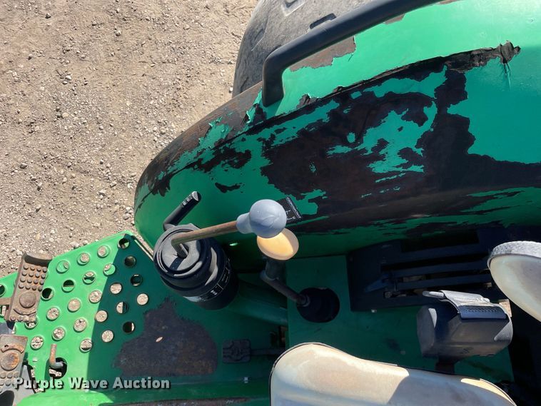 image for item KF9538 1998 John Deere 5410  tractor