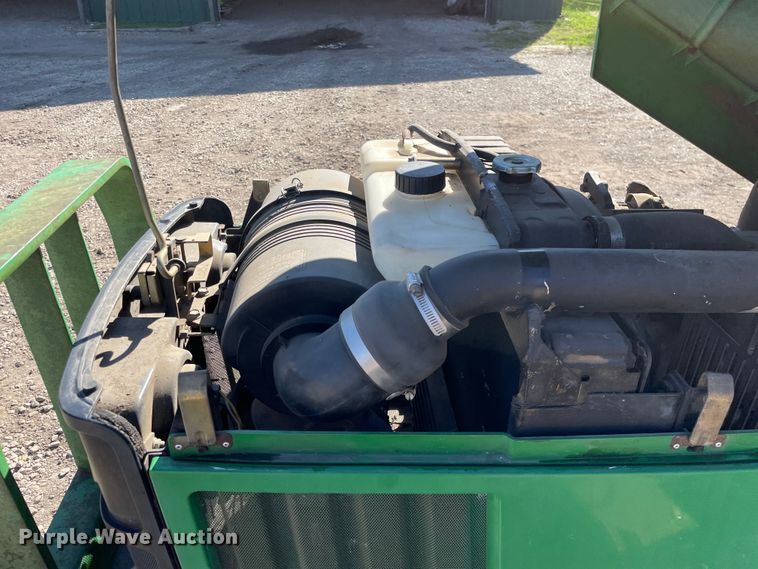 image for item KF9538 1998 John Deere 5410  tractor