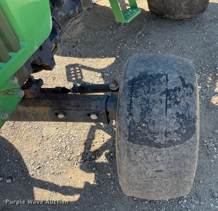 image for item KF9538 1998 John Deere 5410  tractor