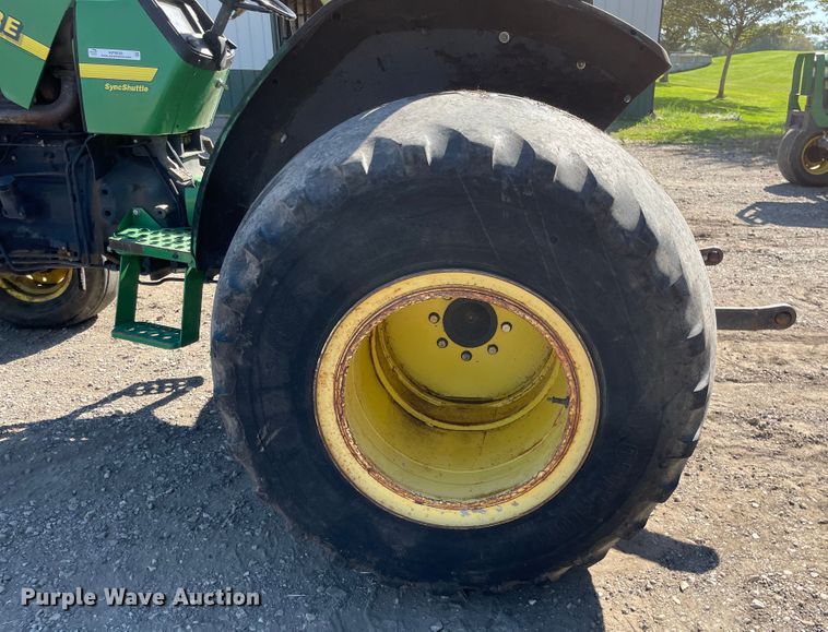 image for item KF9538 1998 John Deere 5410  tractor