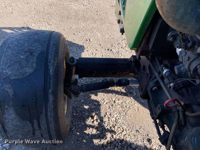 image for item KF9539 1999 John Deere 5410  tractor