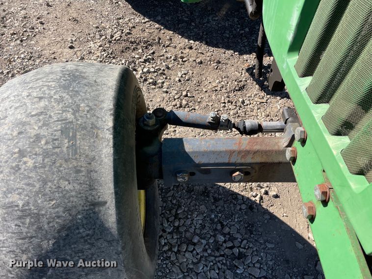 image for item KF9539 1999 John Deere 5410  tractor