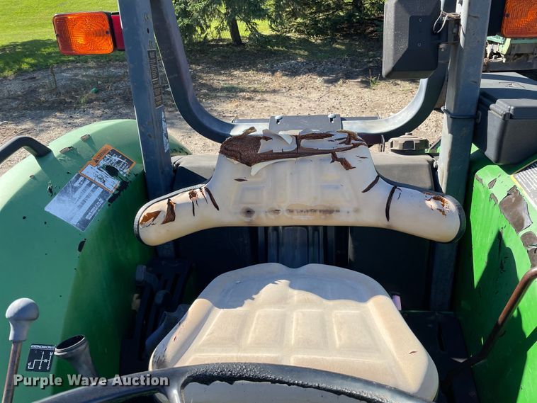 image for item KF9539 1999 John Deere 5410  tractor