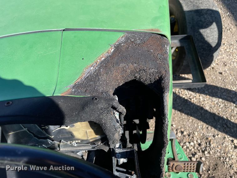 image for item KF9539 1999 John Deere 5410  tractor