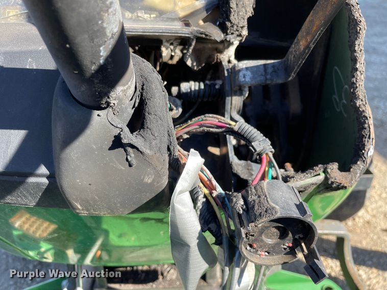 image for item KF9539 1999 John Deere 5410  tractor