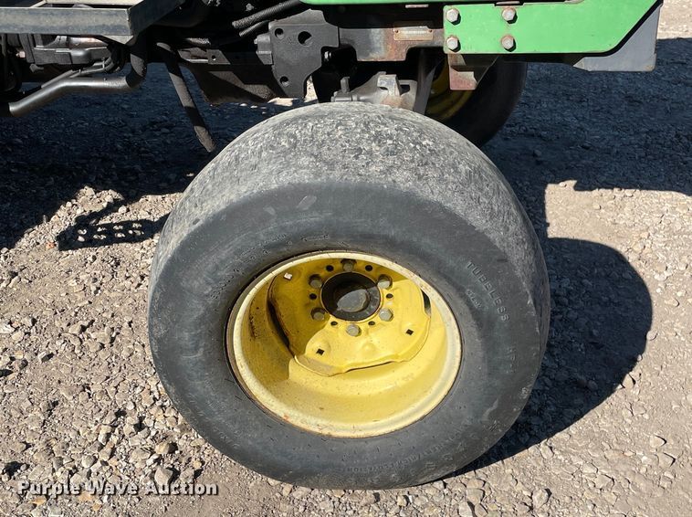 image for item KF9539 1999 John Deere 5410  tractor