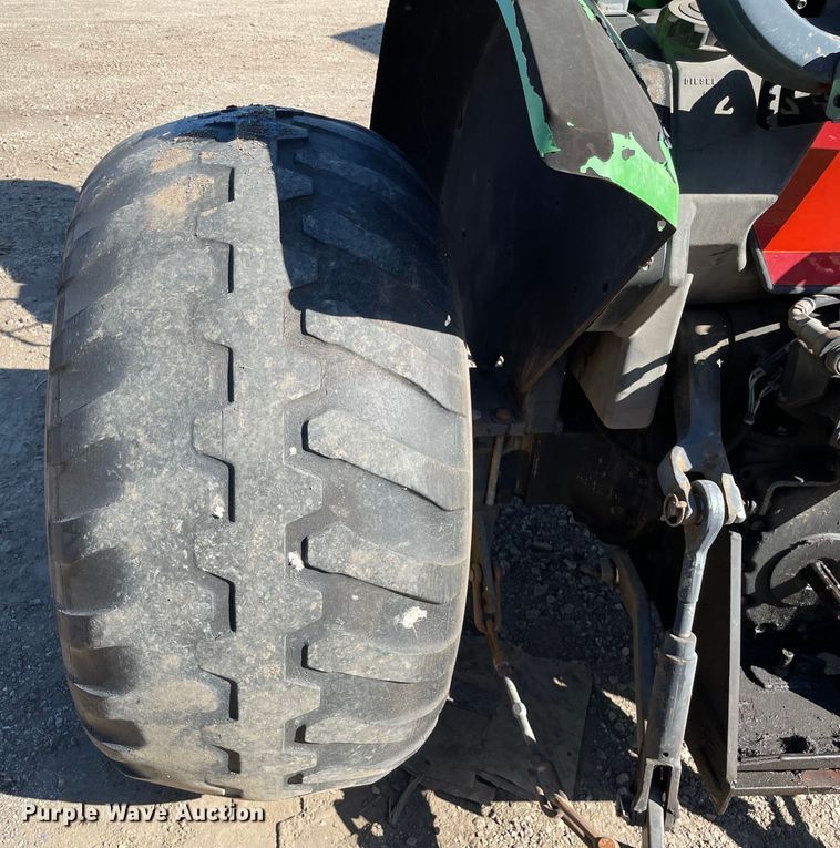 image for item KF9539 1999 John Deere 5410  tractor