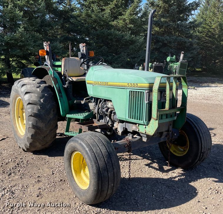 image for item KF9540 1994 John Deere 5300  tractor