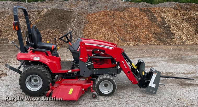 image for item KF9569 2021 Massey Ferguson GC1723E  tractor