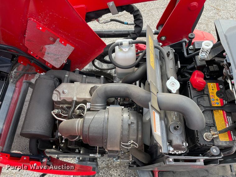 image for item KF9569 2021 Massey Ferguson GC1723E  tractor