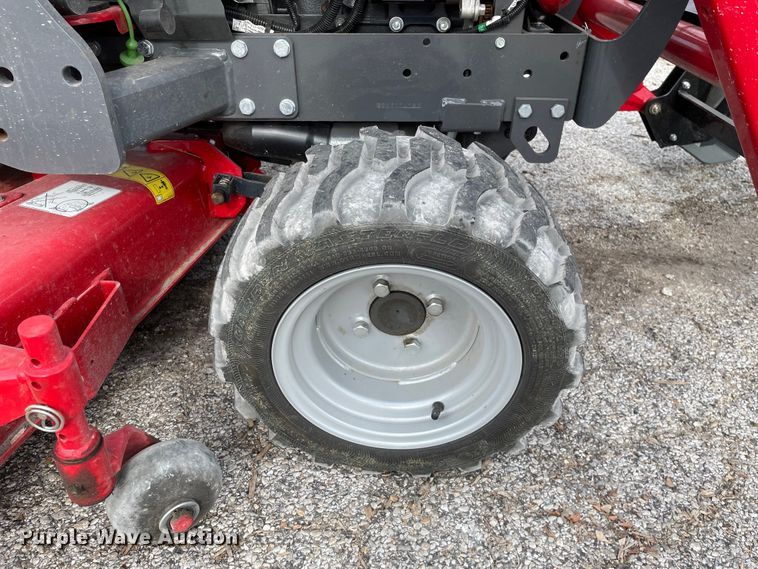 image for item KF9569 2021 Massey Ferguson GC1723E  tractor