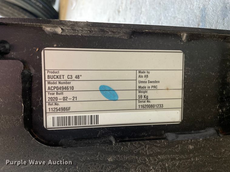 image for item KF9569 2021 Massey Ferguson GC1723E  tractor