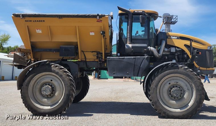 image for item KH9325 Rogator RG900  spreader