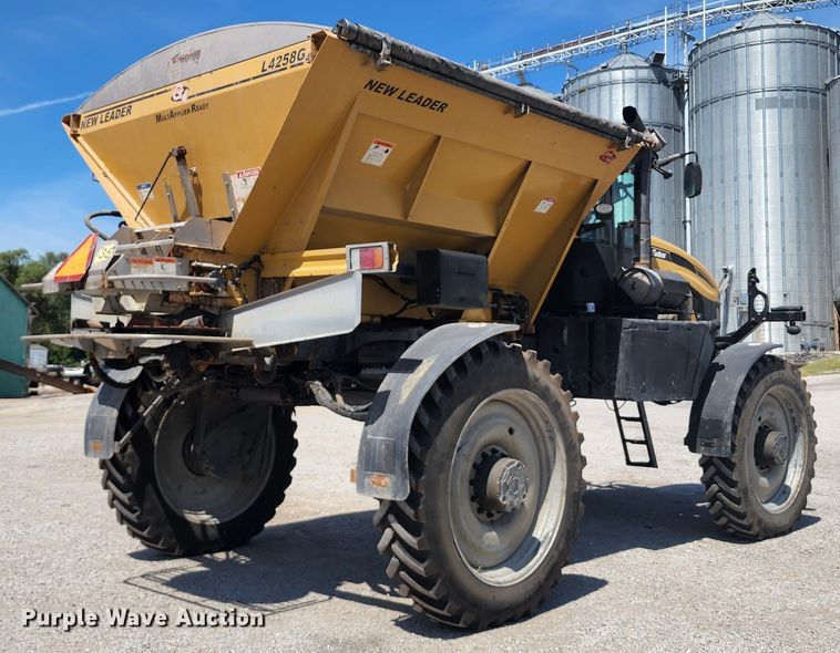 image for item KH9325 Rogator RG900  spreader
