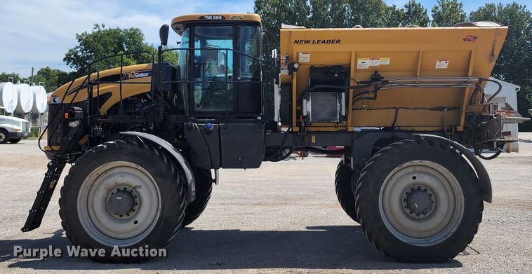 image for item KH9325 Rogator RG900  spreader