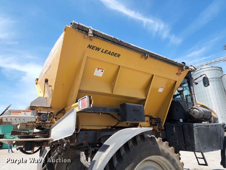 image for item KH9325 Rogator RG900  spreader