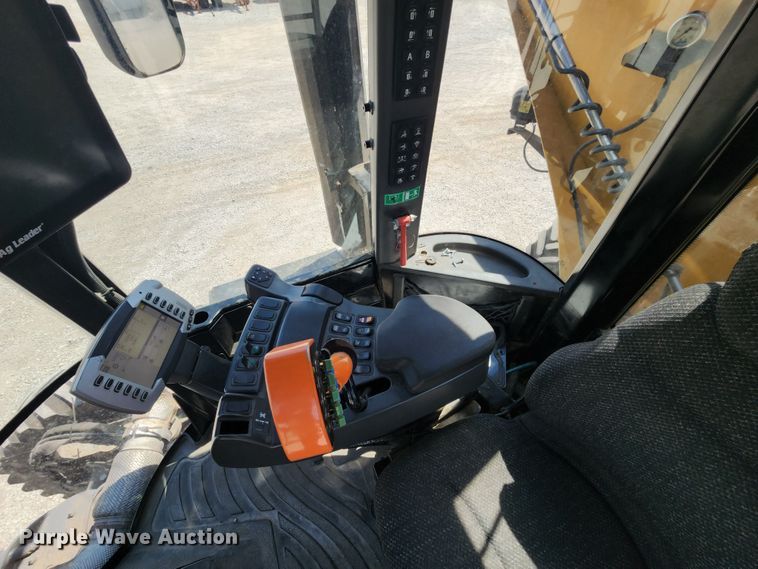 image for item KH9325 Rogator RG900  spreader